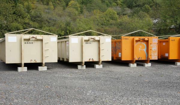 Ferrailleur pour enlèvement de déchets métalliques près de Pertuis
